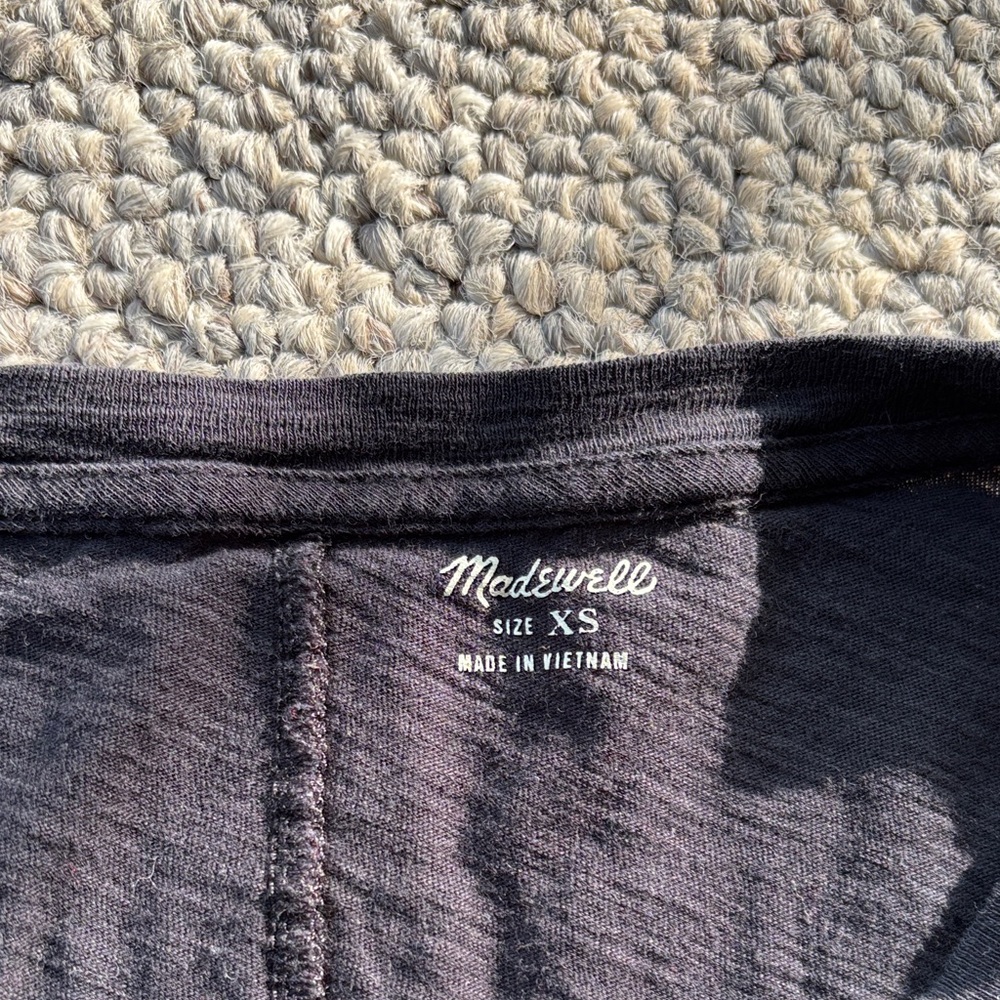 Madewell Black Long Sleeve Tee - Picture 2 of 4